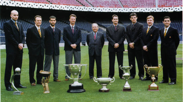 1997-1999. Van Gaal wins two Leagues