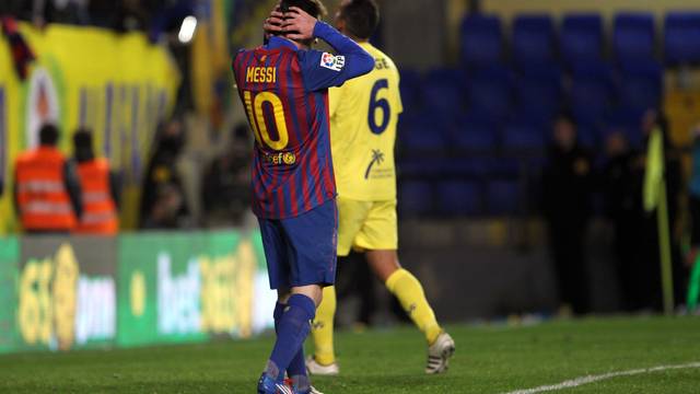 Messi, al camp del Vila-real. FOTO: MIGUEL RUIZ-FCB.