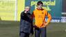 Afellay comença a fer treball individual damunt la gespa. FOTO: MIGUEL RUIZ-FCB.