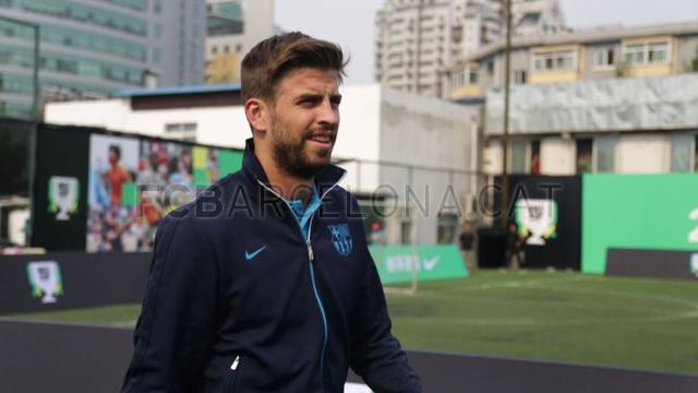 Piqué, en un acte promocional a Shanghai