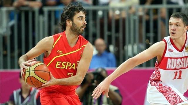 Navarro playing against Russia in the group stage / PHOTO: www.london2012.com