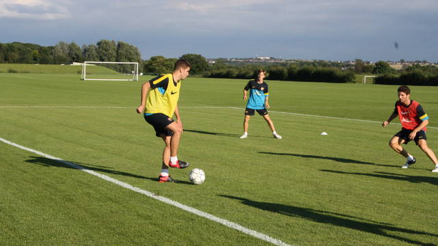 Entrenament del Barça B al Bolton Academy / FOTO: FCB