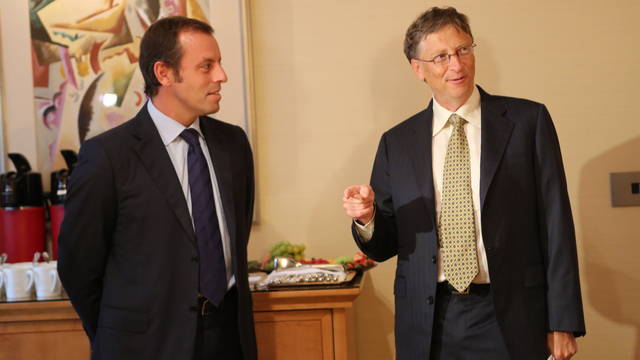 Rosell and Gates / PHOTO: FC BARCELONA