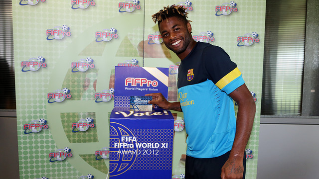 Song voting for the World XI team for FIFA/FIFPro 2012. PHOTO: MIGUEL RUIZ-FCB.