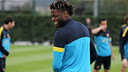 Alex Song parla a la REVISTA BARÇA dels seus primers mesos al Club / FOTO: MIGUEL RUIZ - FCB