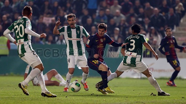 http://media4.fcbarcelona.com/media/asset_publics/resources/000/036/745/size_640x360/2012-12-12_CORDOBA-BARCELONA_17-Optimized.v1355344300.JPG