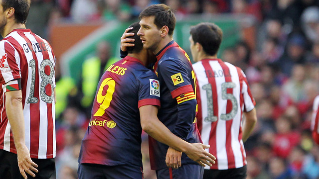 Messi and Alexis celebrate Barça’s second goal in Bilbao / Photo Miguel Ruiz