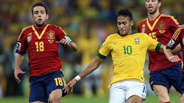 Neymar and Alba / PHOTO: FIFA.COM