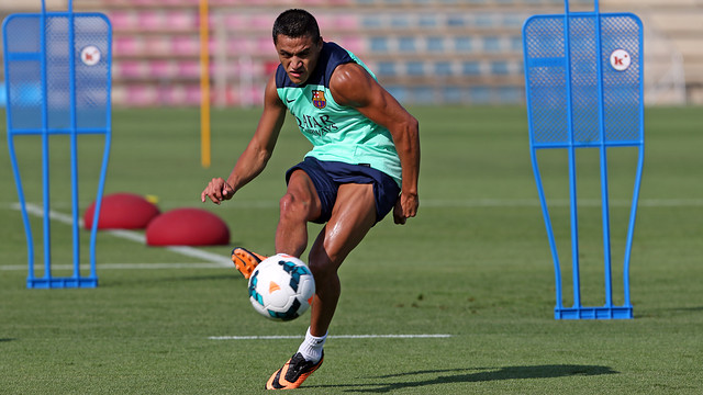 Alexis, during the Tuesday training session. PHOTO: MIGUEL RUIZ – FCB