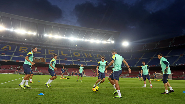 The squad trained at the Camp Nou on Friday evening / PHOTO: MIGUEL RUIZ-FCB