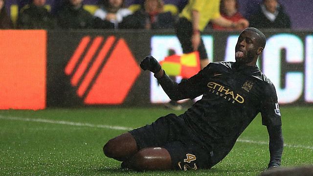 Touré celebrating his goal / PHOTO: MCFC.CO.UK