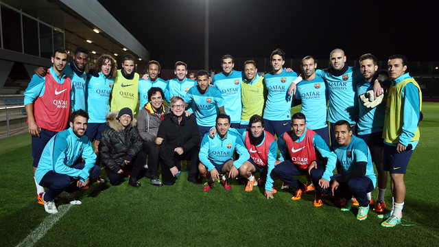 Los jugadores del Barça con los integrantes de Depeche Mode