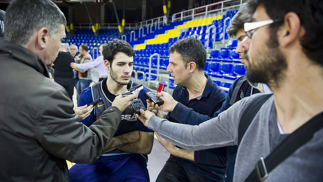 --_OPENMEDIADAYBASQUET_