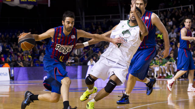 http://media4.fcbarcelona.com/media/asset_publics/resources/000/008/052/size_640x360/2011-12-11_FCB_REGAL_-_UNICAJA_007.v1323630806.jpg